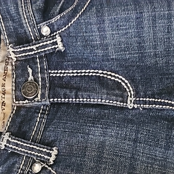 Nine West Vintage American Jeans. Mid Rise bootcut. Enbroidery, NICE Y2K - Picture 5 of 11